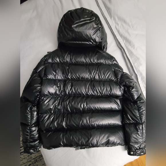 Moncler Maya 70th Anniversary - Picture 9 of 11